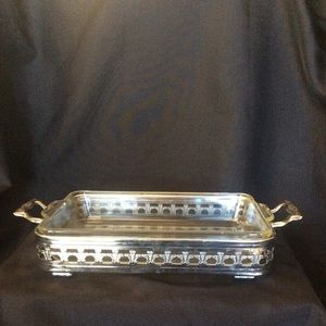 Vintage Pyrex casserole glass dish in serving tray